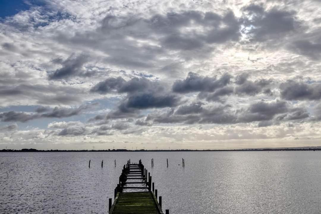 Seeliebe, 300 Meter Zum Wasser, Mit Terrasse Und Garten Apartment Lembruch