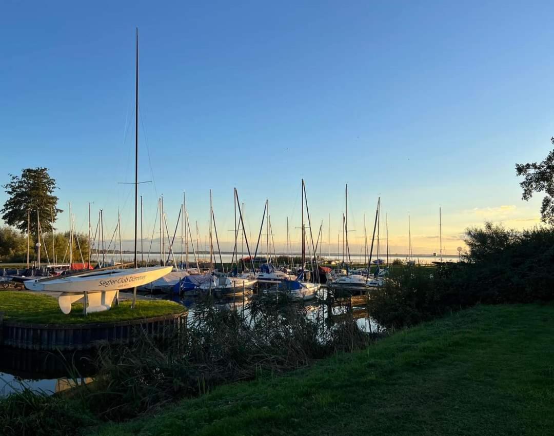Seeliebe, 300 Meter Zum Wasser, Mit Terrasse Und Garten *